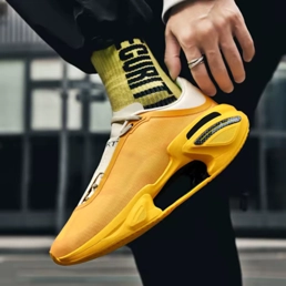 Men's Spring Canvas Shoes New Breathable Lace Up Casual Men's Versatile Flat Bottomed Cloth Shoes Anti Skateboard Shoes Tenis